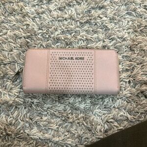 Micheal Kors pink Wallet